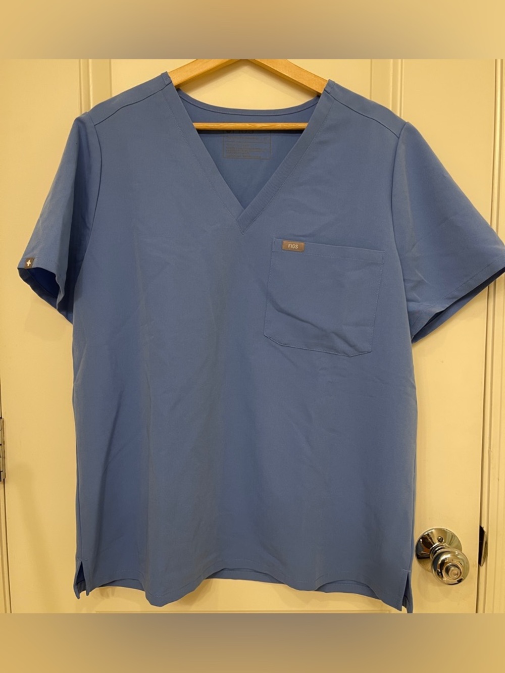 Figs Women’s Scrub Set. Top & Bottom- Blue